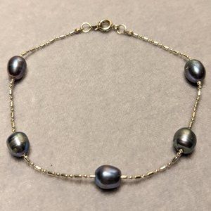 Sand and Sea Silver and Pearl Bracelet